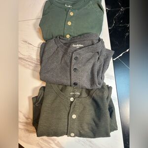 Goodfellow & Co Green, Charcoal and Olive Henley Tops 🌟Bundle💫